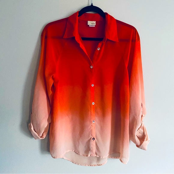Daytrip Women's Red and Orange Ombre Long Sleeve Shirt Button Up Top Size Medium - Picture 1 of 9